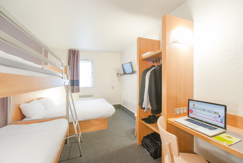 B&B Hotel Colmar Vignobles Ouest วินเซินไฮม์ ภายนอก รูปภาพ