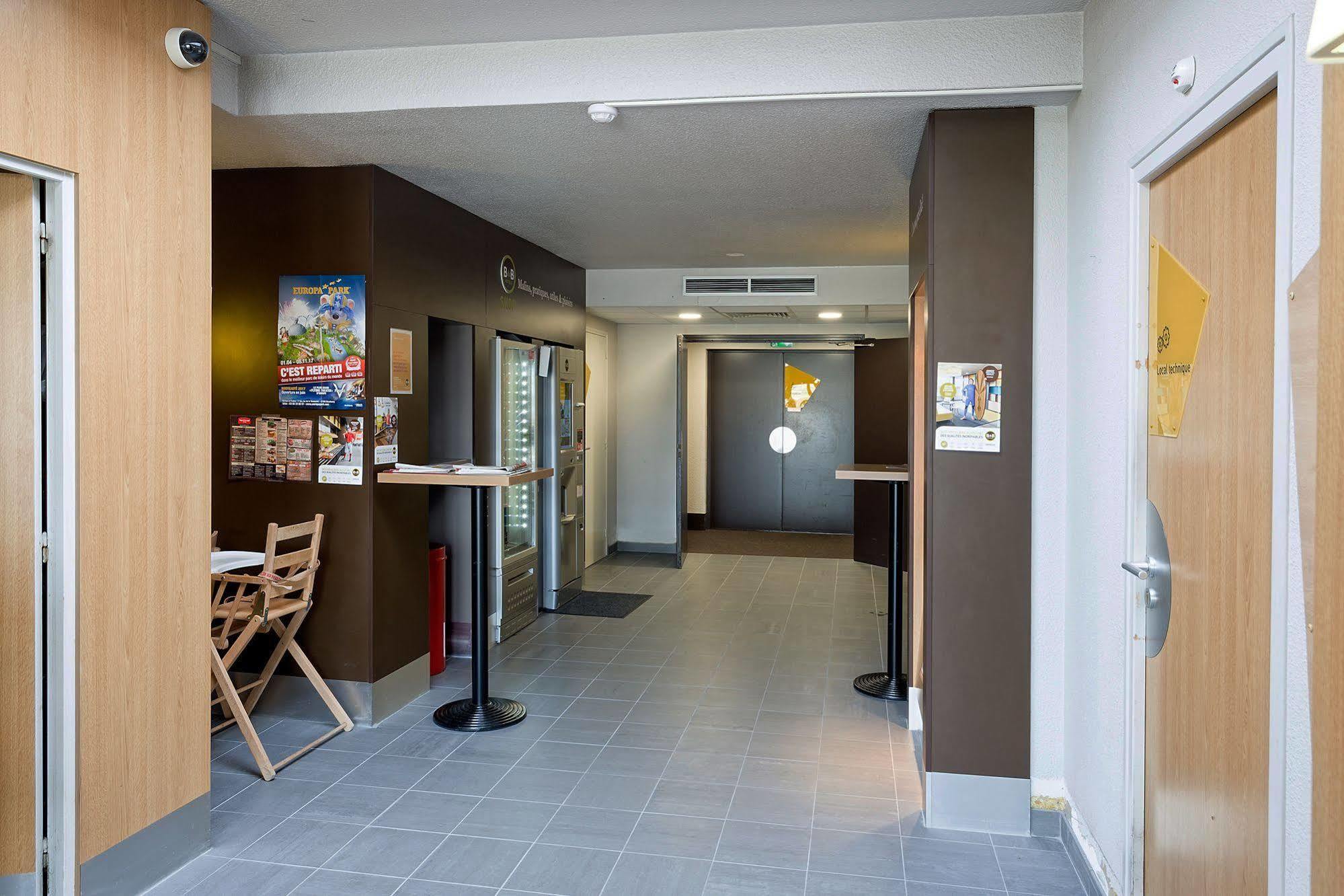 B&B Hotel Colmar Vignobles Ouest วินเซินไฮม์ ภายนอก รูปภาพ